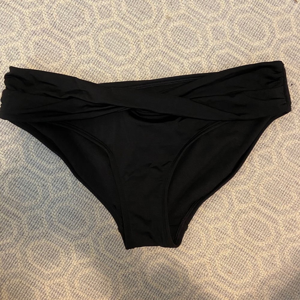 basic black bikini bottoms with cute twist